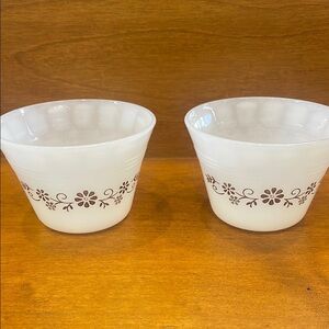 White Floral Patterned small custard dishes set of 2 60’s dynaware